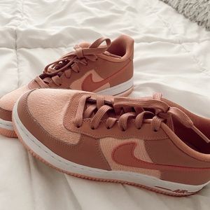 CUSTOM AIR FORCE 1’s !!!!